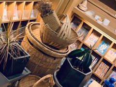 -猫的天空之城概念书店(苏州诚品店)