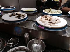 -钱小主·自助回旋烤肉火锅餐厅(东方新天地店)