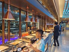 自助取餐区-东莞旗峰山酒店及行政公寓·莱斯西餐厅