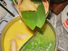 -禄婶鸡煲·打边炉