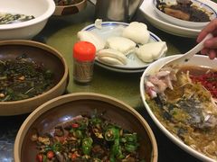 -俏湖兰·辣椒炒个肉(海沧店)
