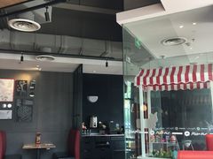 -必胜客(新中纬店)