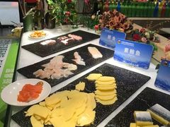 -亚马逊环球美食百汇(新城吾悦广场店)