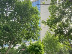 -西安君富酒店(大明宫龙首原地铁站店)