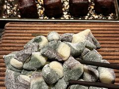 -三出山火锅(南京万象天地店)