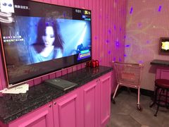 -范特西FANTASY量贩式KTV(民主广场店)