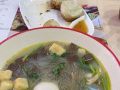 -小杨生煎(金山百联购物中心3楼店)