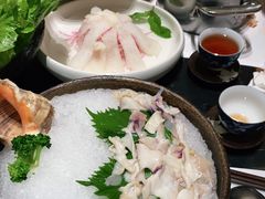 -红鼎豆捞·非遗鲍皇汤火锅(宝丰路店)