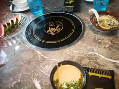 -三人行骨头王火锅(长寿店)