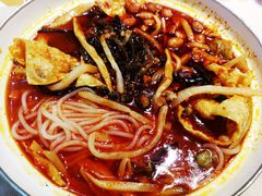 -丽丽三鲜螺蛳粉(田林路店)