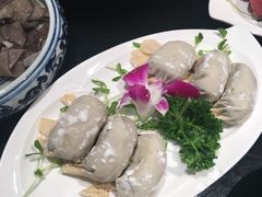 招牌黑松露蟹肉餃-大红袍火锅料理(尖沙咀店)