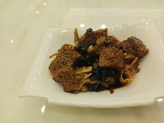 -梅龙镇酒家(南京西路总店)