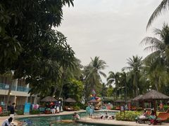 -三亚亚龙湾雅高美爵酒店