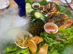 -沐毫傣泐云南菜孔雀宴•手抓饭傣味烧烤(曼听公园店)