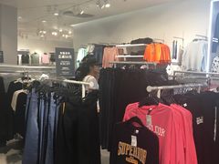 -H&M(天一广场店)