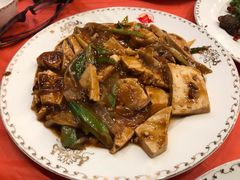 葱烧自制豆腐-百瑞谷饭庄