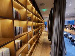 -蔚来中心(北京中关村店)