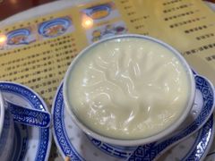 -广信牛奶甜品世家(万象城店)