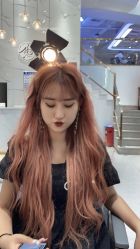 -鏡沙龙发型设计