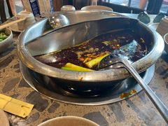 -肖肖酸萝卜鱼火锅(总店)