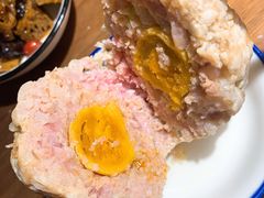 咸蛋黄狮子头-十面春风·江南面馆(崇宁路店)