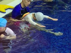 -酷游亲子游泳中心