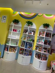 -爆米花儿童美发乐园