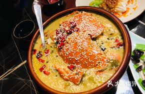 Old Jar Sichuan-style Sour Cabbage and Sesame Crab
