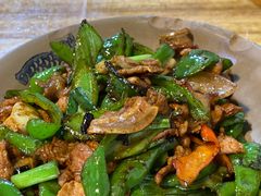 -湘聚南县土菜馆(龙山二路店)