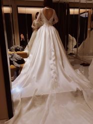 -GRACE KELLY婚纱与礼服(天津店)