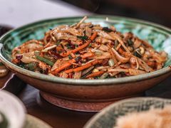 -包整·丝娃娃(一览甲秀楼风景店)