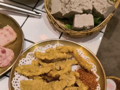 -旧街市鲜货老火锅(大光路店)