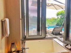 -瑰丽酒店·海吧·天际下午茶·现场DJ·天台酒吧