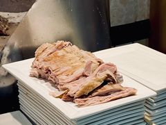 手抓羊肉-贯贯吉·清真餐厅(浙江中路店)