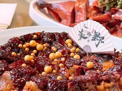 -阿瓦山寨·湘菜现炒·剁椒鱼头王(咸阳总店)