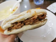 -子午路张记肉夹馍(翠华路店)