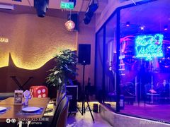 店面环境-Ambra Haus琥珀屋精酿餐厅(宝山店)