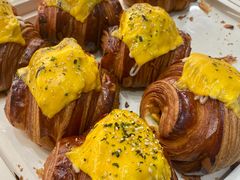 -HOT CRUSH趁热集合·现烤面包(环球港店)