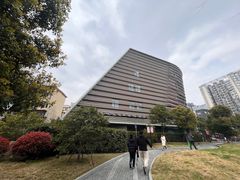 -上海市徐汇区口腔医院