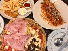 -港丽餐厅(来福士店)