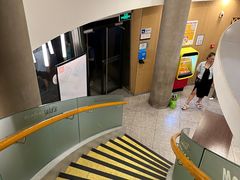 -麦当劳(展览路店)