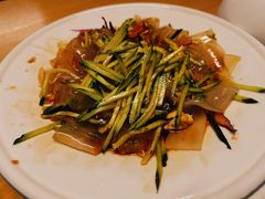-关东小磨东北菜(上海长风大悦城店)