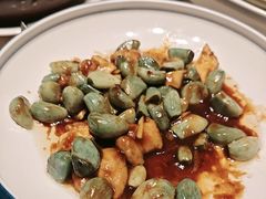 -八府香鸭·啫啫煲(华山路店)