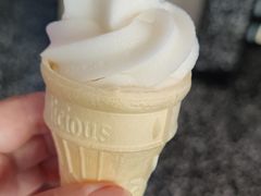 -山河屯铁锅炖·非遗东北菜(南山店)