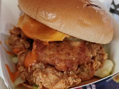 脏脏芝士鳕鱼鸡腿堡-肯德基(巴沟店)