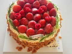 -山与蓝·轻糖鲜果蛋糕(勒泰店)