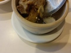蛤蜊排骨湯-阿水狮猪脚大王(台中公园店)