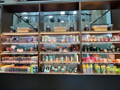 -星巴克(北京西大望路温特莱店)