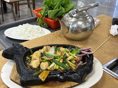 -濠轩阁特色生蚝火锅总店