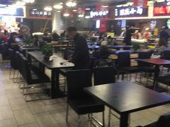 -好吃街美食城(八一广场店)